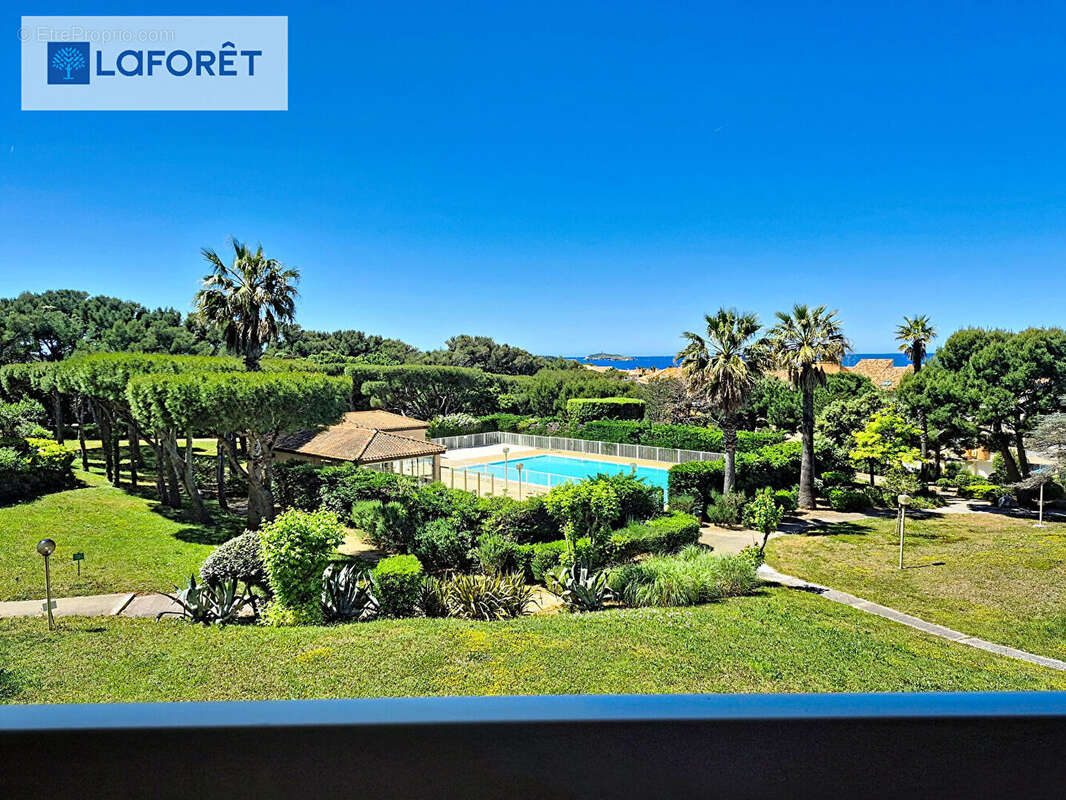 Appartement à SIX-FOURS-LES-PLAGES
