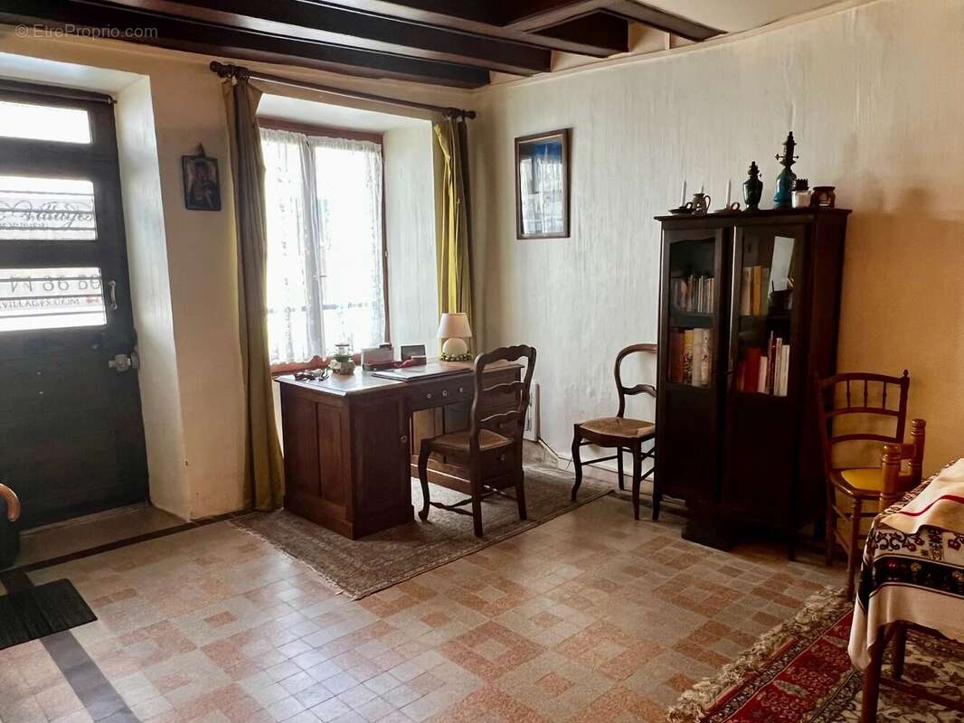 Maison à LE DORAT