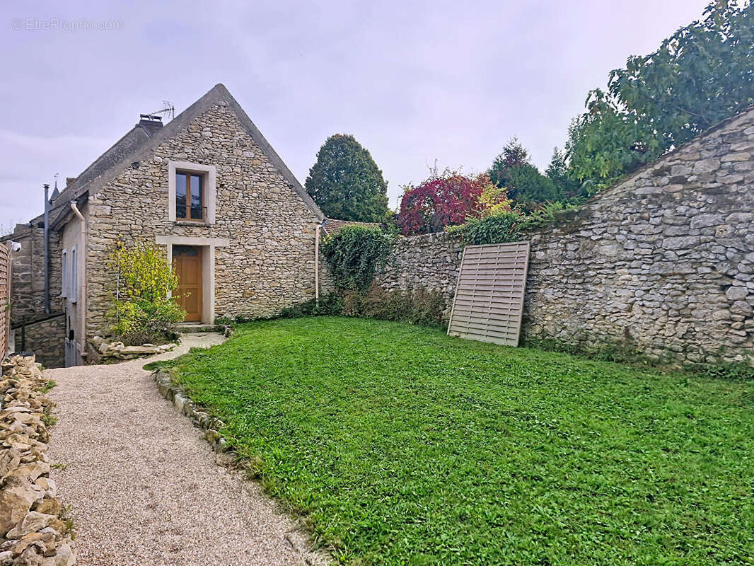 Maison à MAGNY-EN-VEXIN