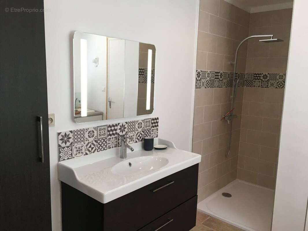 Photo 7 - Maison à ROQUEBRUN