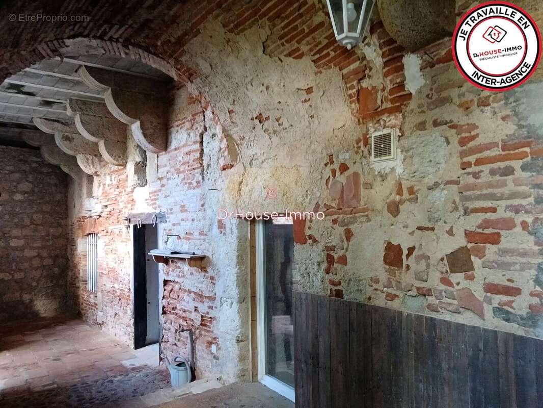 Maison à SAINT-SIXTE