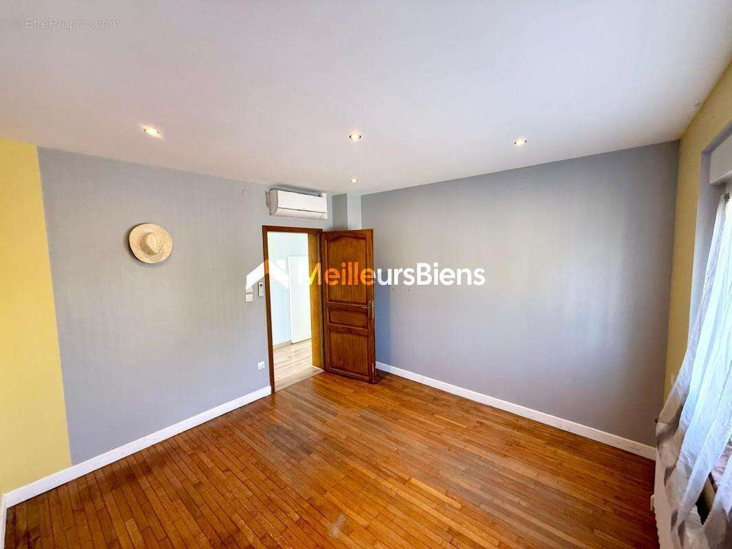 Plain-pied 3 chambres à Talange, sous-sol et double garage - photo 5