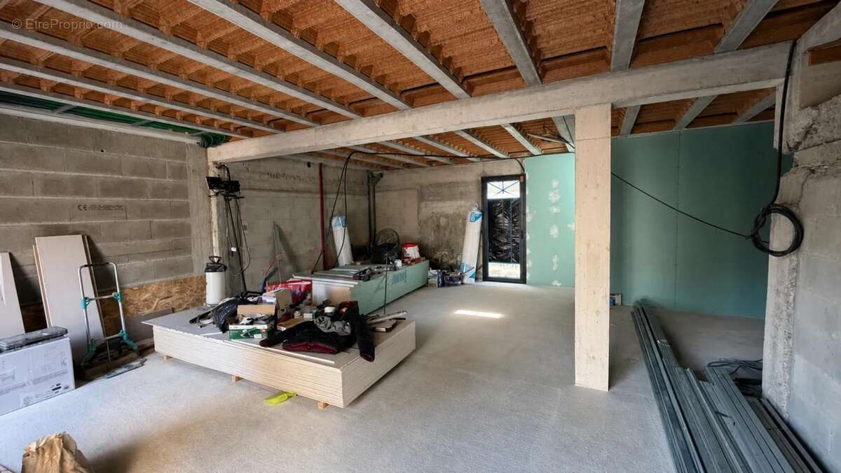 Maison de 5 pièces de 263 m² à Villeurbanne - photo 13