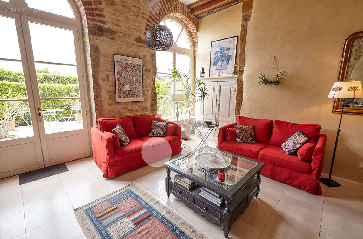 Maison à ARNAS