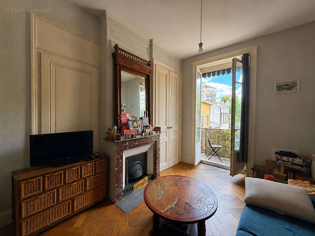 Appartement à LYON-7E