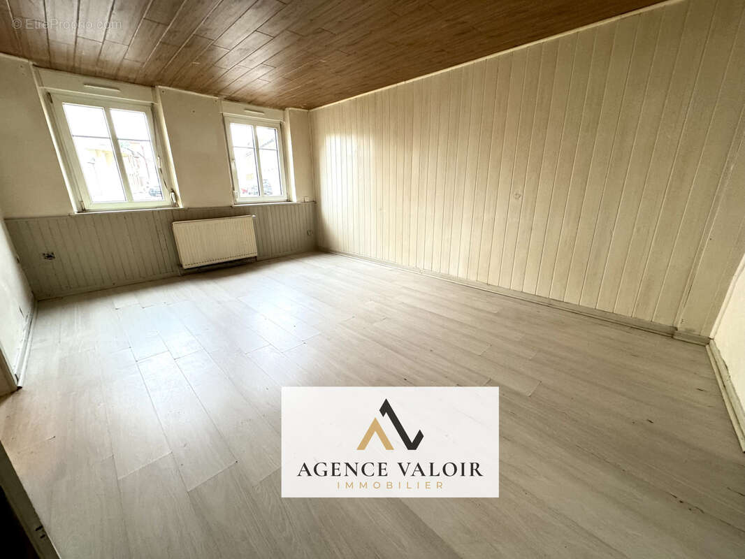 Sarralbe - maison de ville - 160m2 - 4 chambres - photo 4