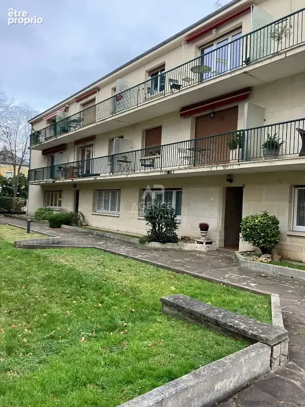 Appartement à MAISONS-LAFFITTE