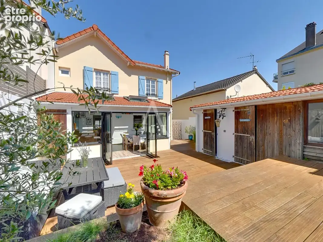Maison à CHAMPIGNY-SUR-MARNE