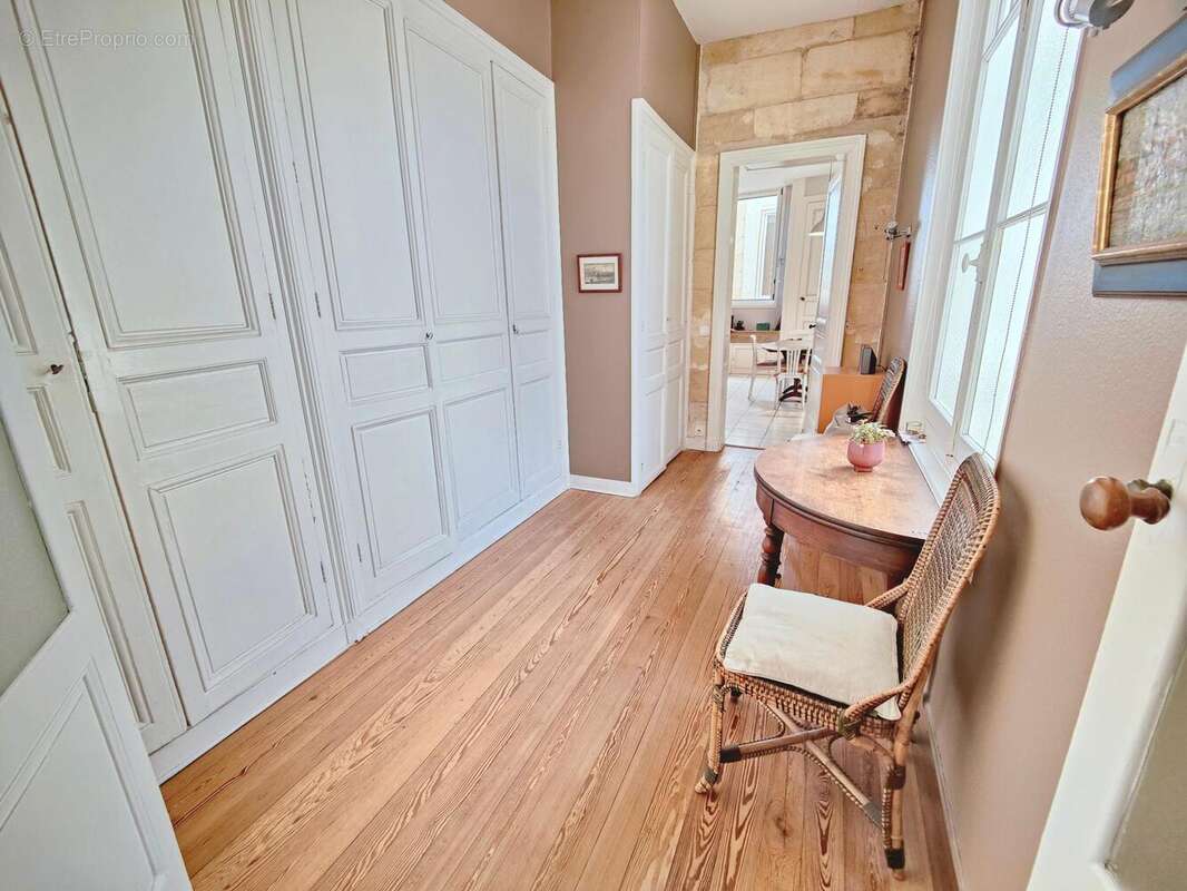 Photo 9 - Appartement à BORDEAUX
