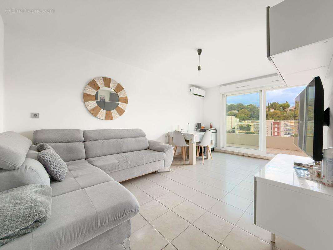 Appartement à CAGNES-SUR-MER