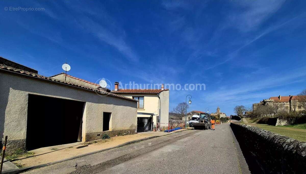 Maison à SAINT-SATURNIN