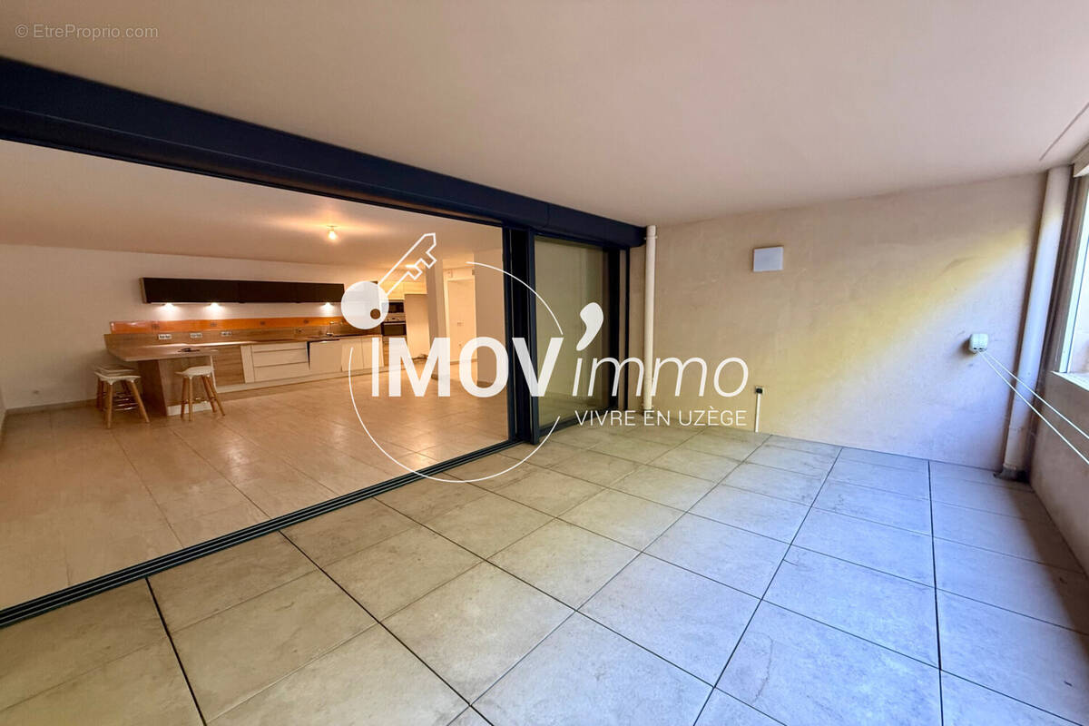 Appartement à UZES