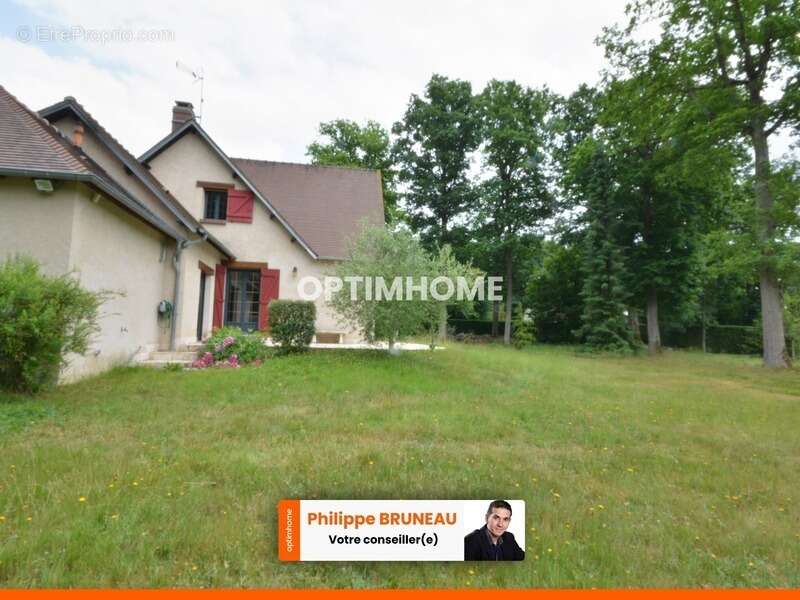 Maison à SYLVAINS-LES-MOULINS