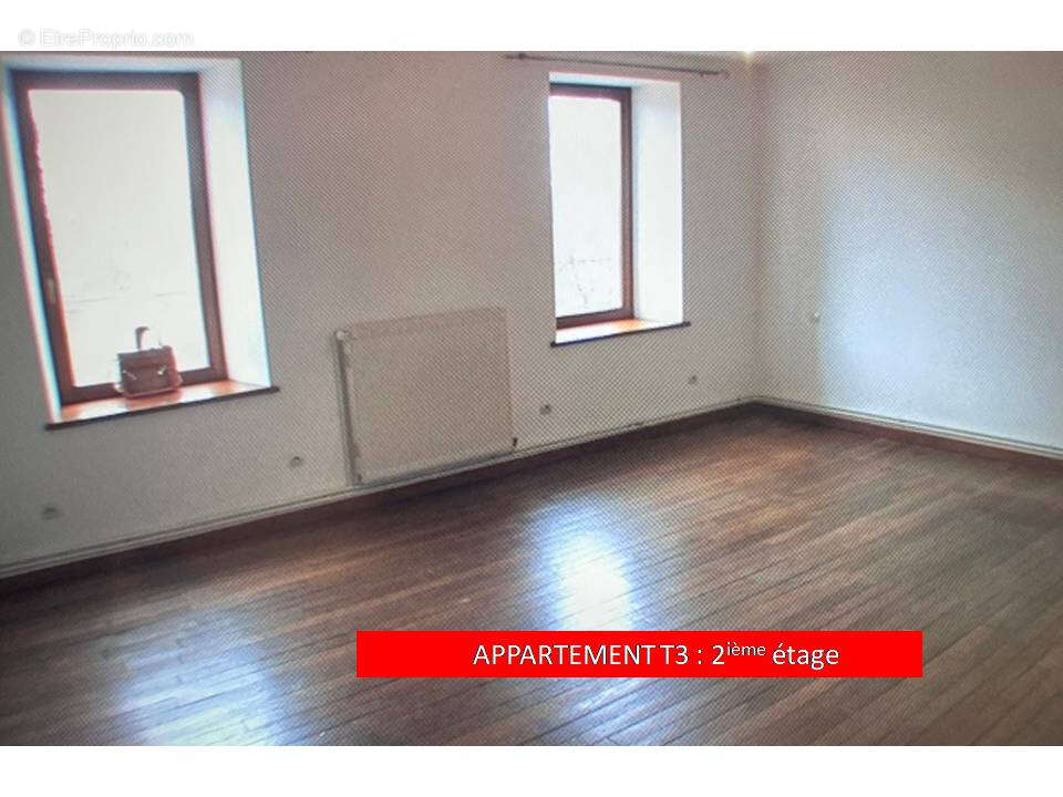 Appartement à AMBACOURT