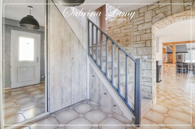 Maison à vendre 7 pièces LE MESNIL SUR OGER (51) - 149m² - Cour - Ancien gîte - Dépendance et Caveau - photo 16