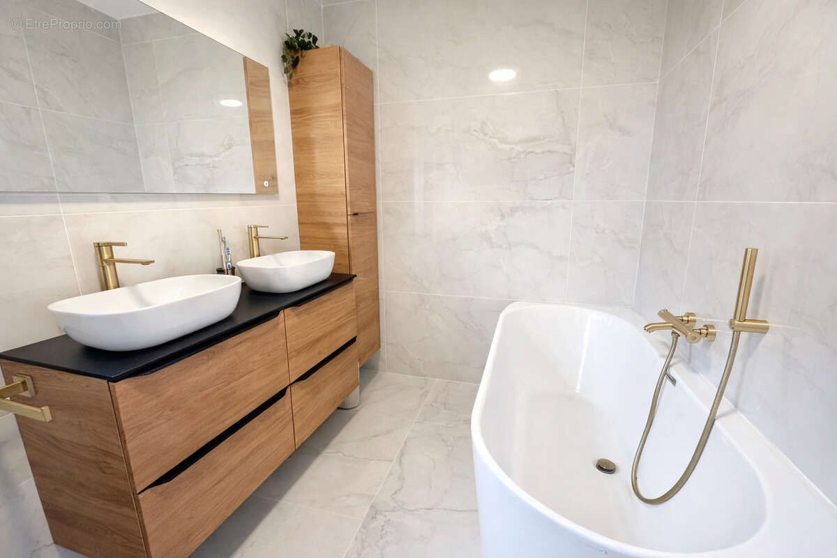 Maison à SAINT-NEXANS