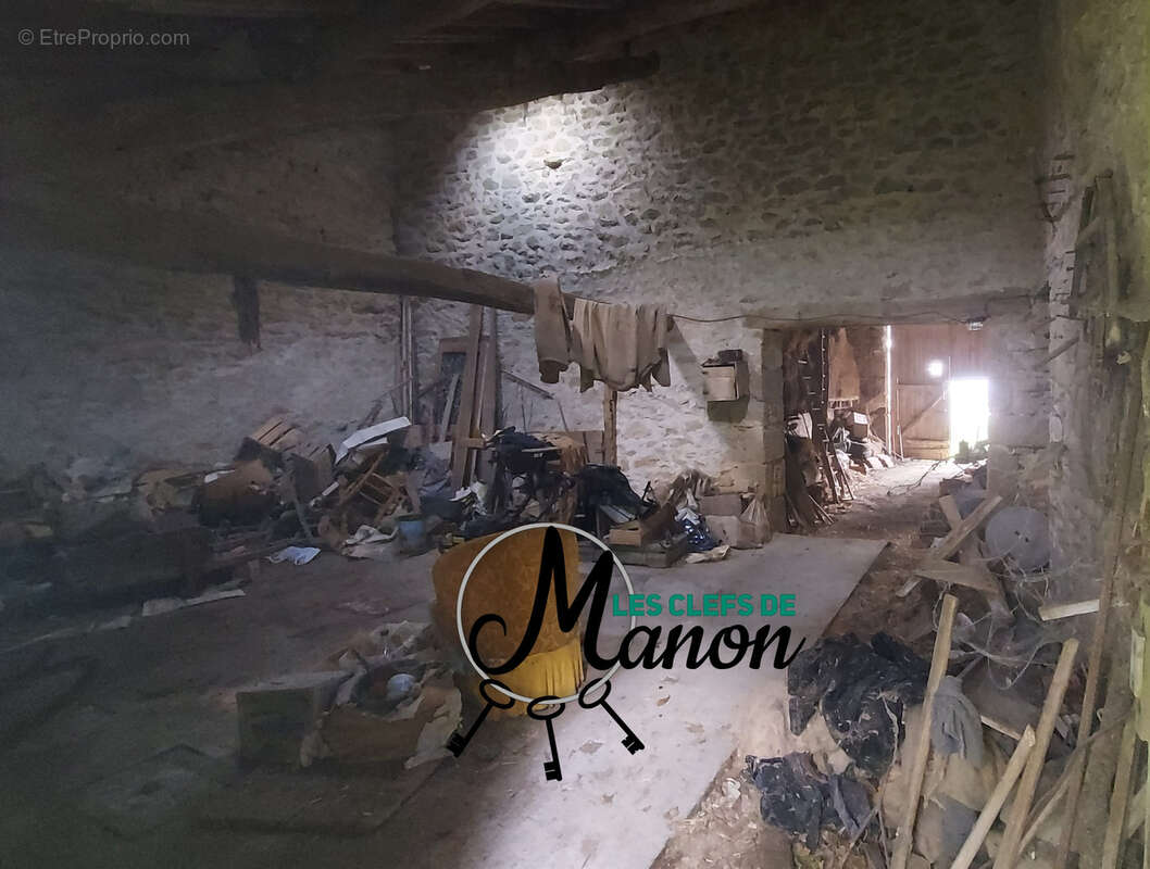 Maison à BESSINES-SUR-GARTEMPE