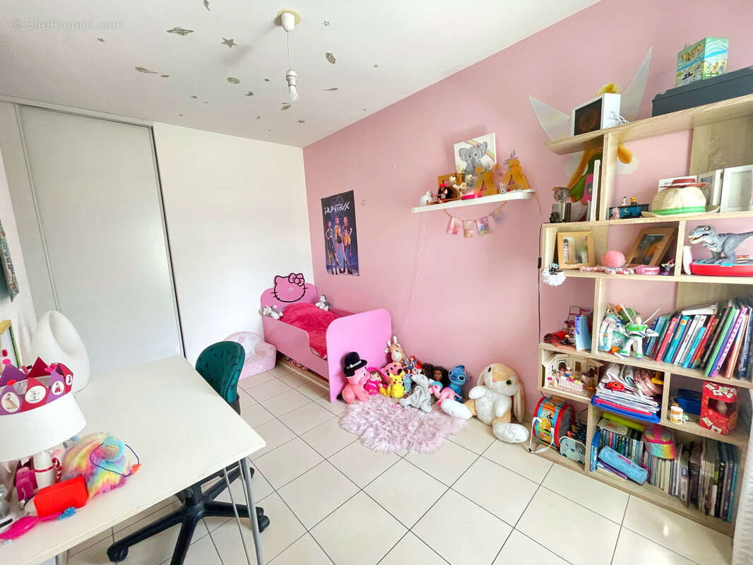 Appartement à SAINT-FONS