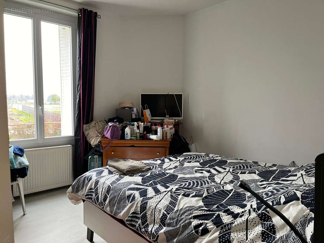 Maison à COUSSAC-BONNEVAL