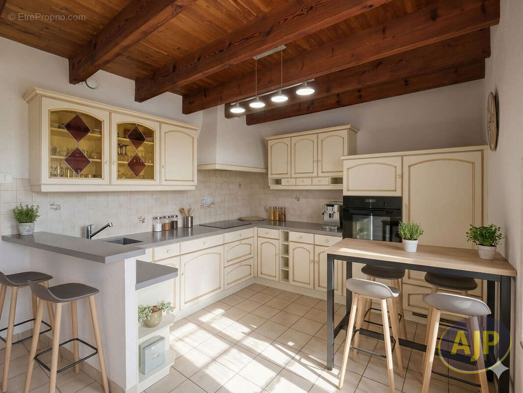 Maison à VIEILLEVIGNE