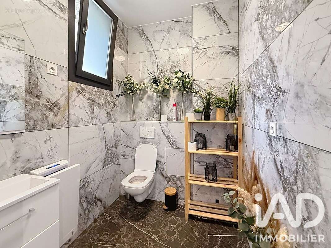 Appartement 152 m² à Lancrans  - photo 4