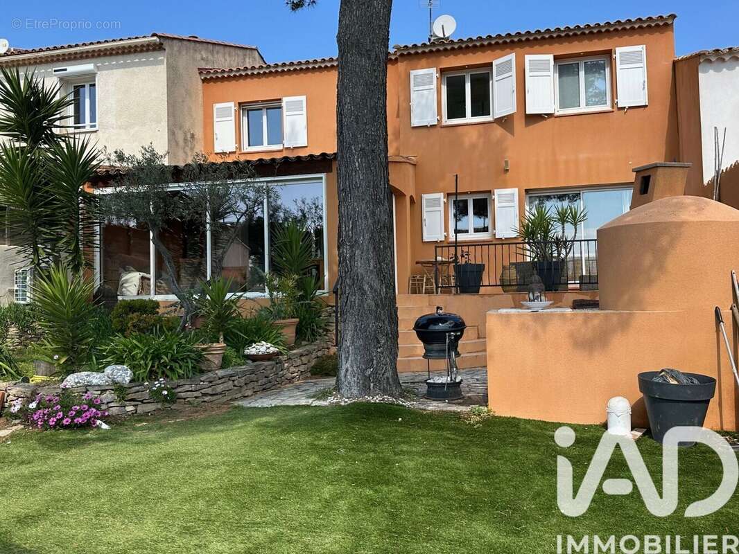 Photo 2 - Maison à CASSIS