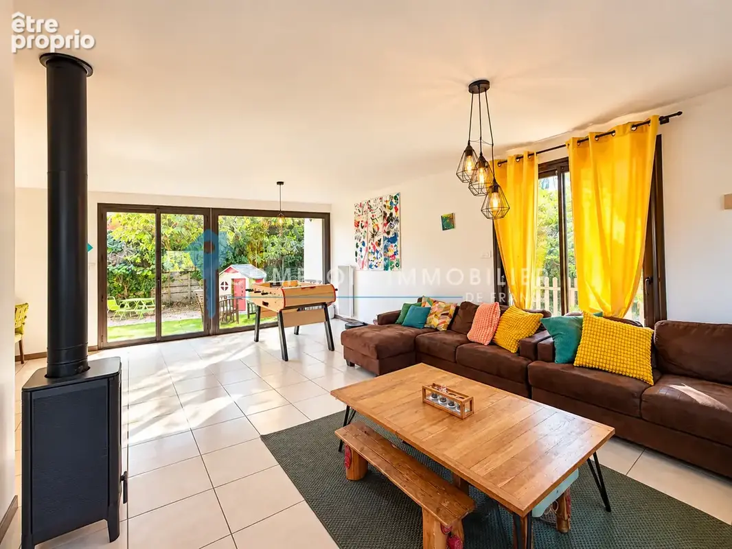 Martigues Jonquières   Maison de plain-pied de 120 m2 sur 1 045 m2 de terrain, un beau potentiel à révéler - photo 6