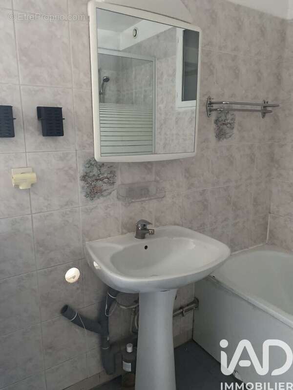 Photo 9 - Maison à CHEVRIERES