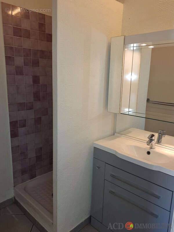 Appartement à COUDOUX