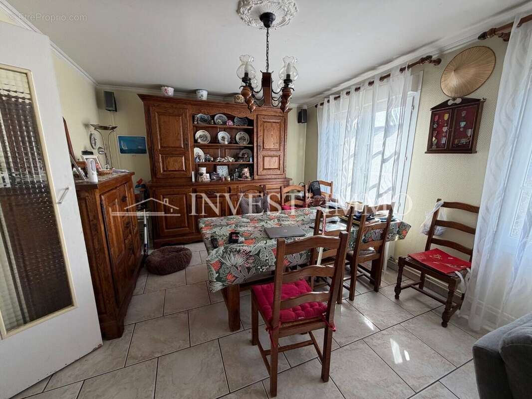 tempImage6d97i7 - Maison à MONTATAIRE