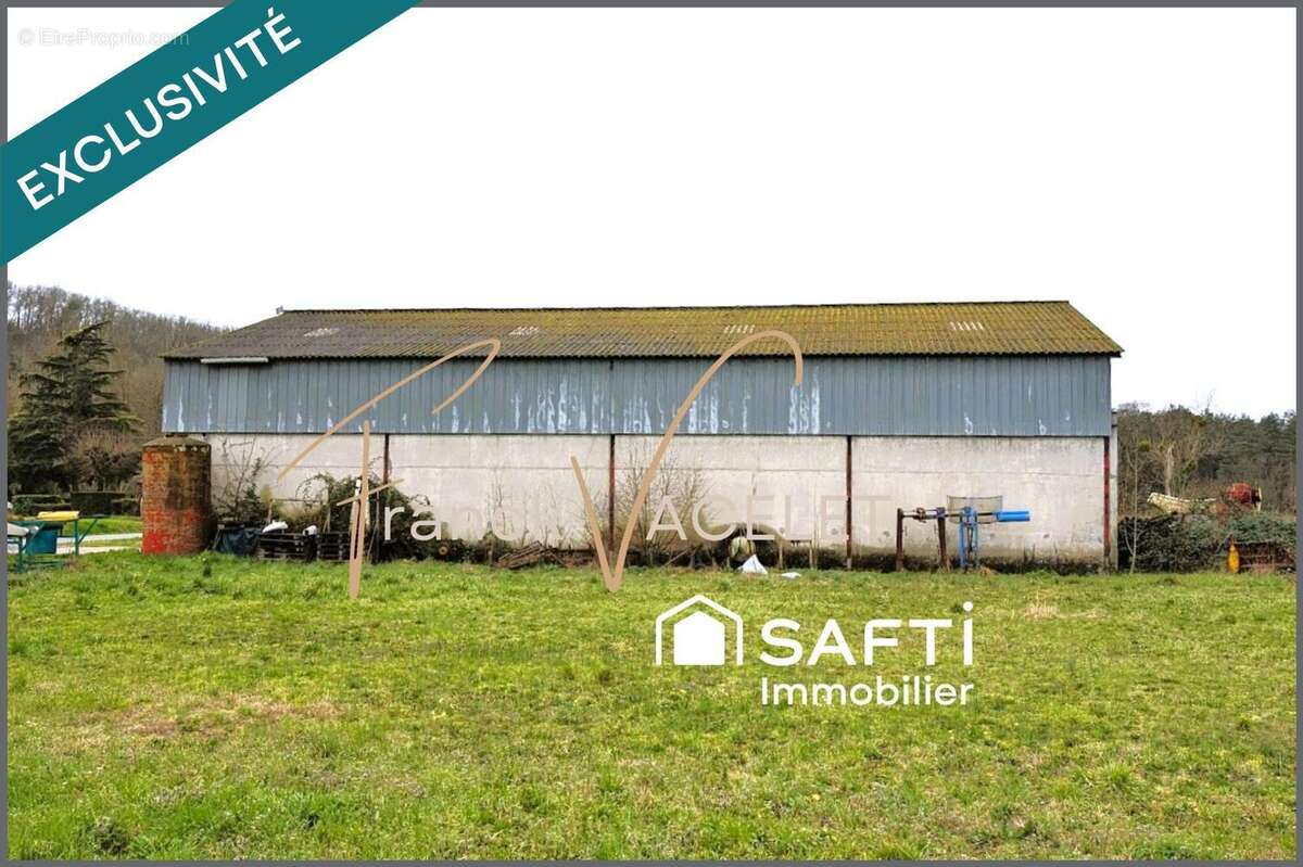 Photo 3 - Commerce à PINEUILH