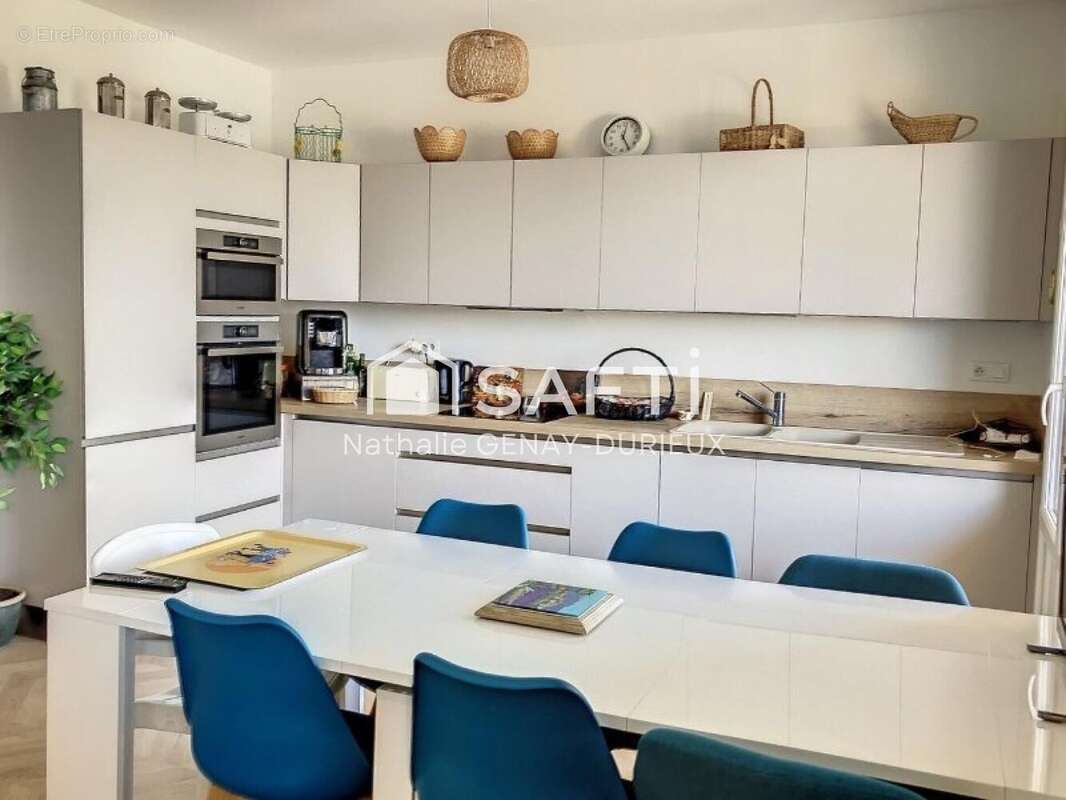 Photo 4 - Appartement à TASSIN-LA-DEMI-LUNE