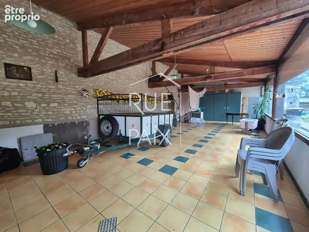Maison Coussay 4 pièce(s) 188 m2 - photo 11