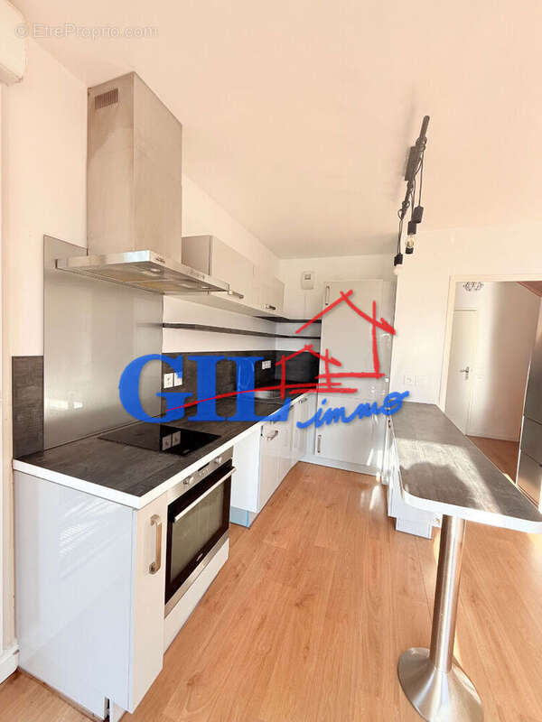 Appartement à MOISSY-CRAMAYEL