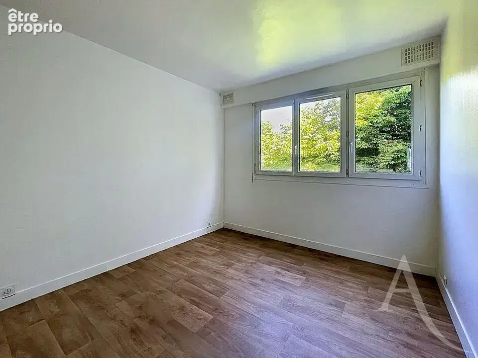 Appartement F4 avec balcon, 3 chambres et DPE C à Aubergenville - photo 10