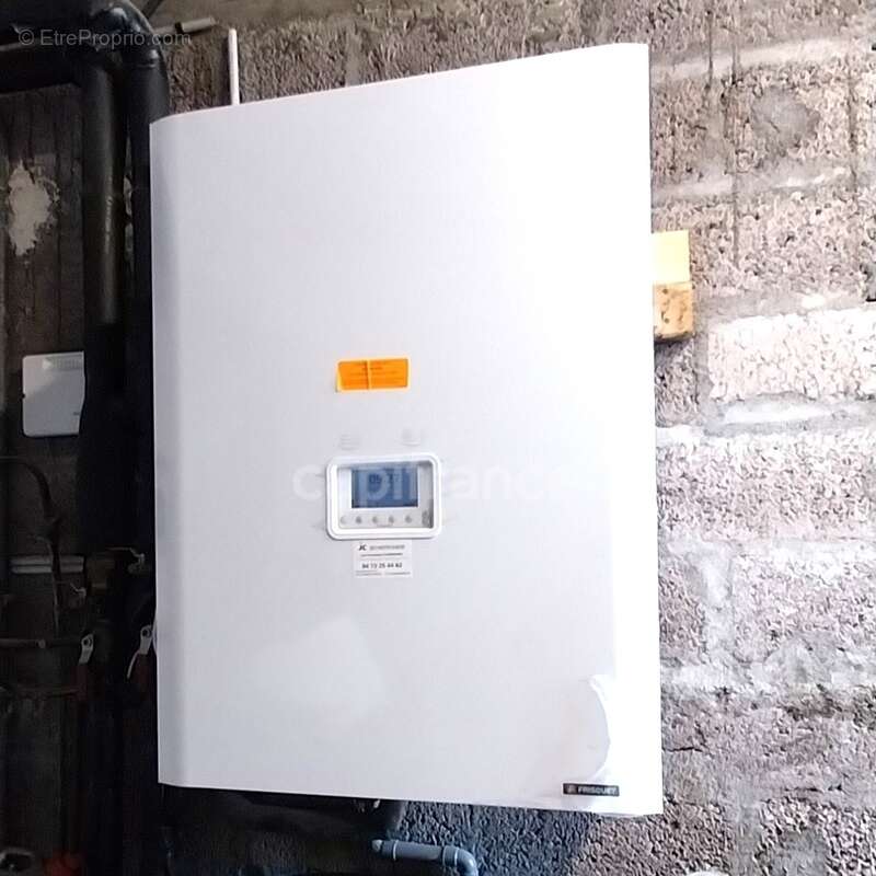 Appartement à ROMAGNAT