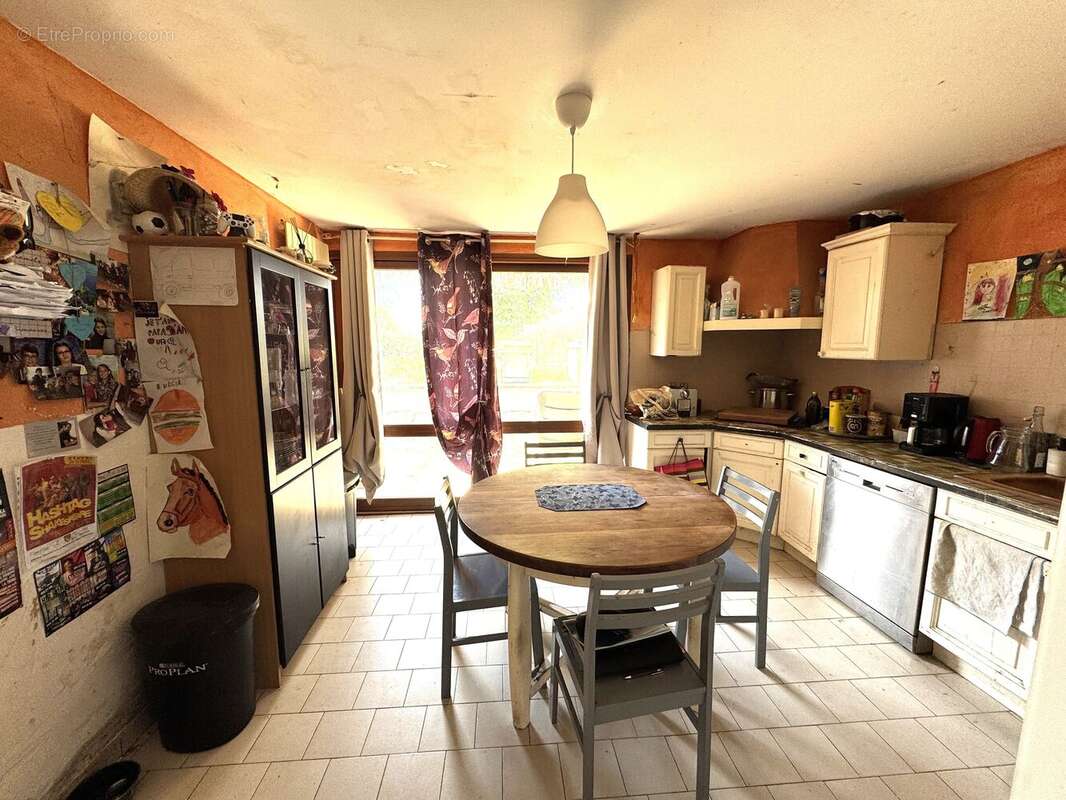 Photo 8 - Maison à SAINT-GERMAIN-LESPINASSE