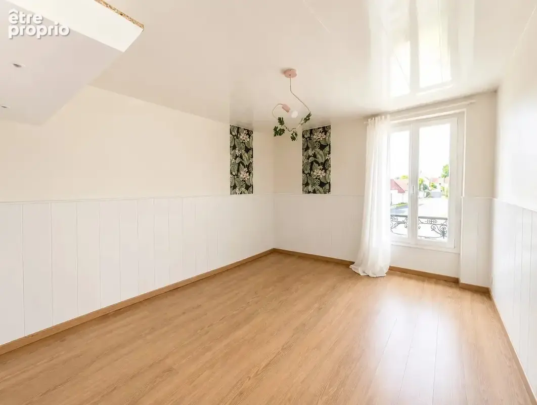 Réf 2280 – Longère briarde en pierre • 3 chambres + garage et dépendance - photo 5