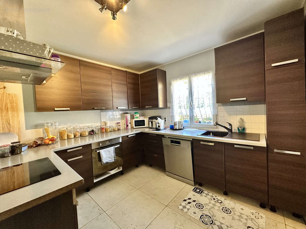 NOUVEAUTÉ EN EXCLUSIVITÉ - Villa de plain-pied 111 m2 avec dépendance - photo 5