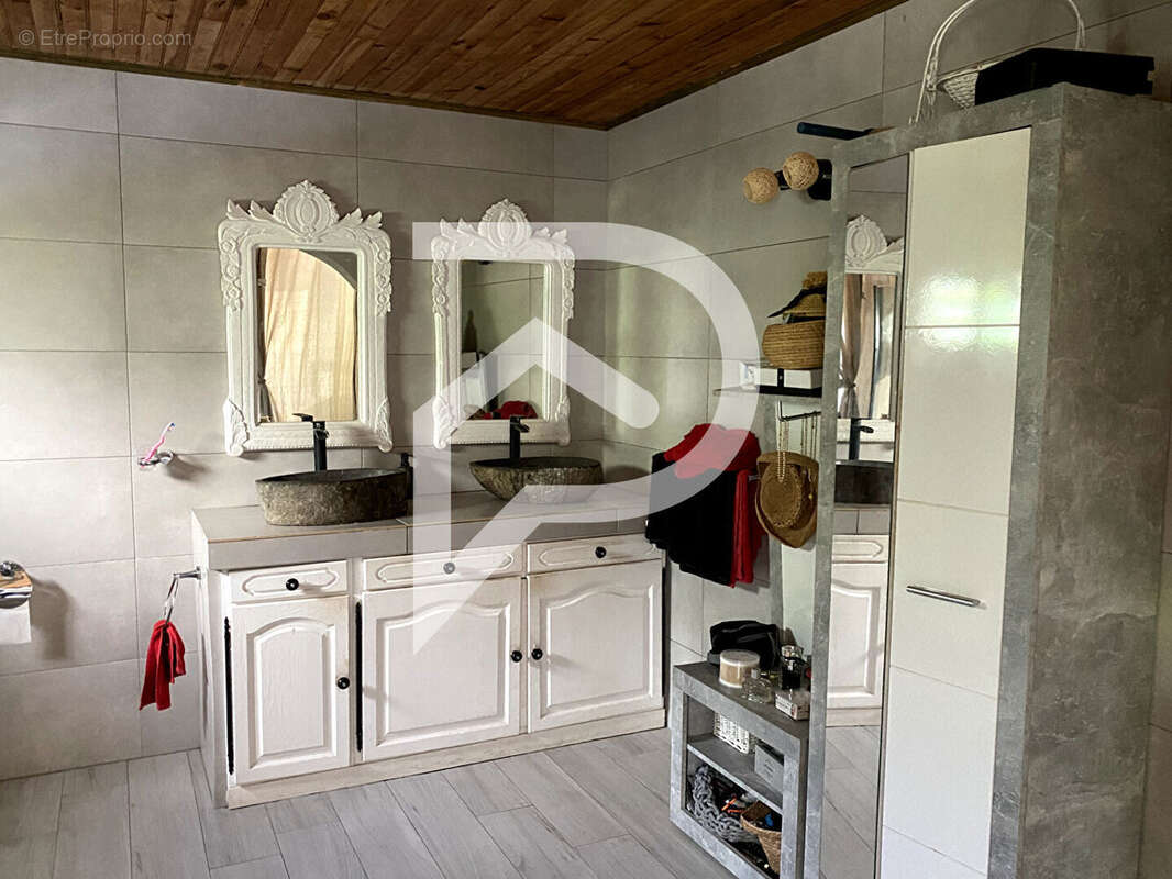 Maison à LA POSSESSION