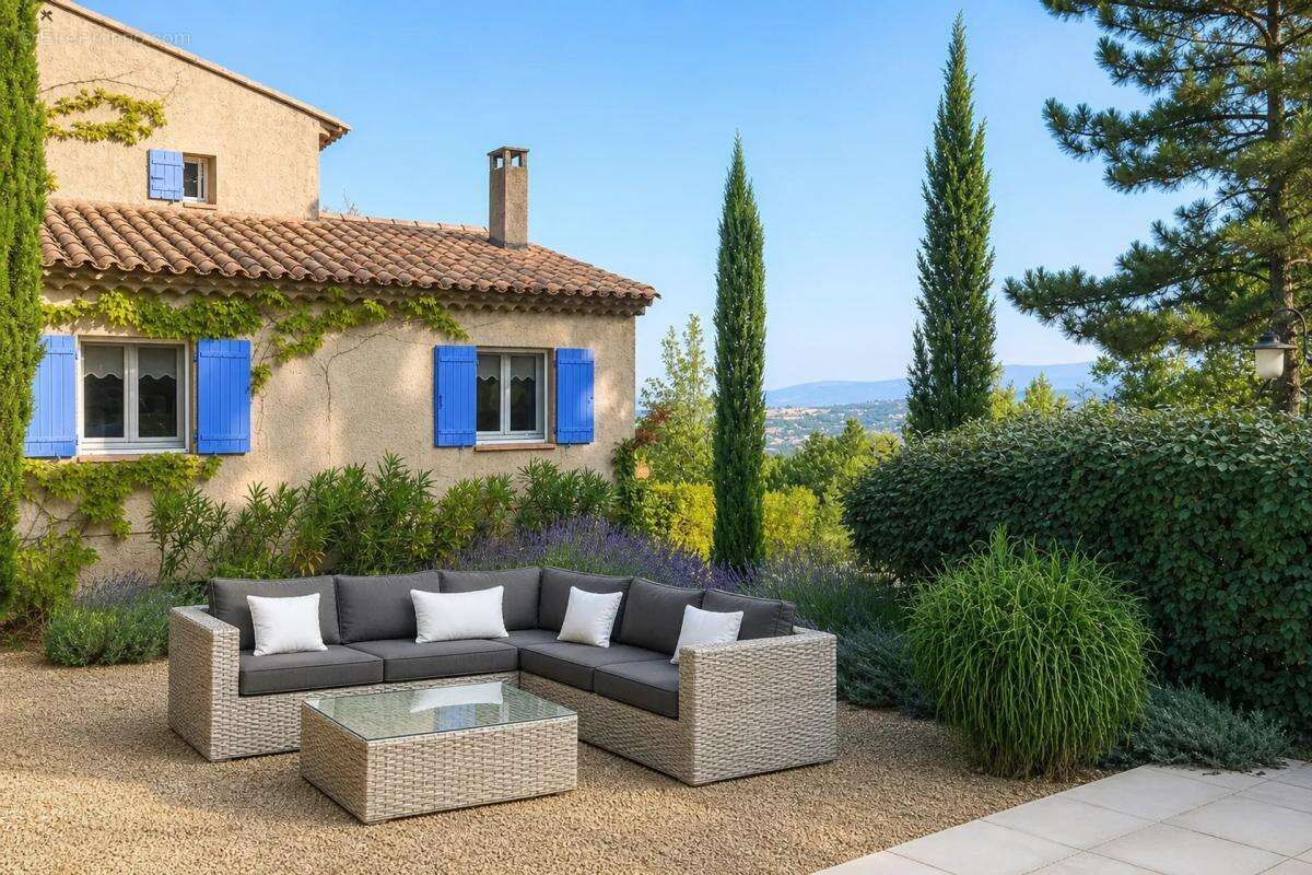 Maison à SAIGNON