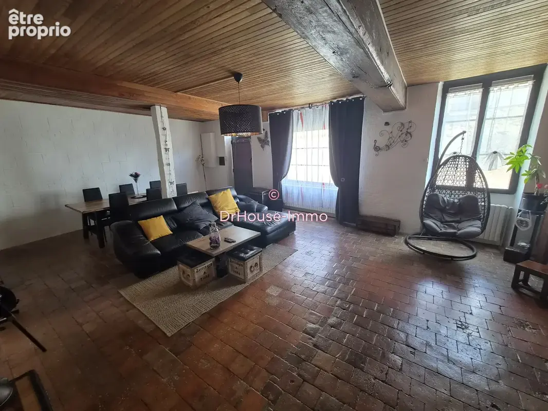 Maison 5 pièces 122 m² à vendre à Saint-Maurice-Sur-Aveyron (45230) - photo 7