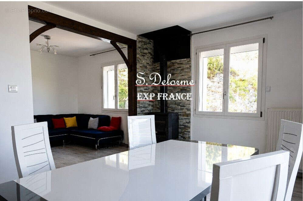 SALLE A MANGER - Maison à CAHORS