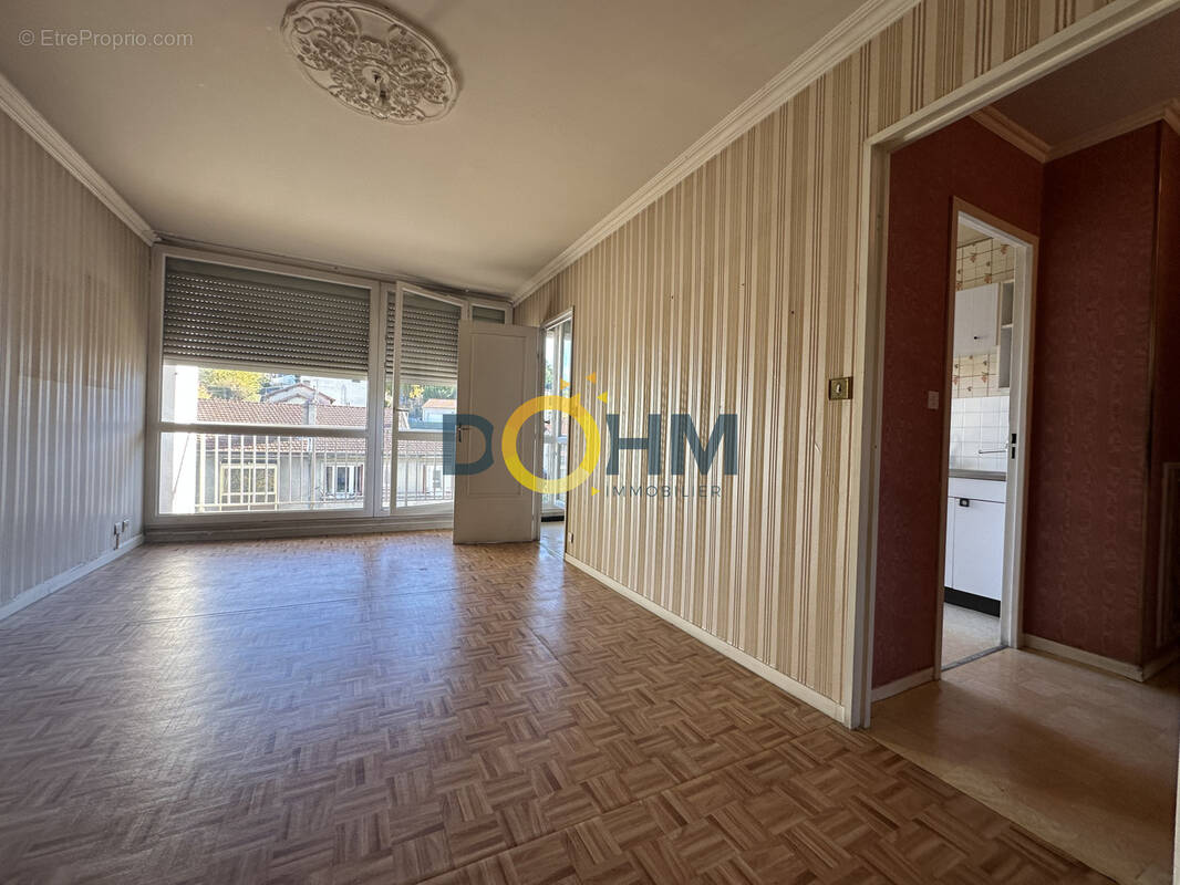 Appartement à FIRMINY