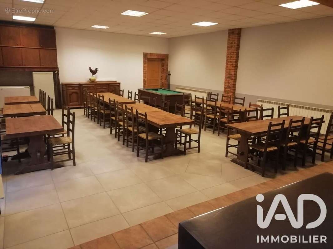 Commerce 406 m² à Pouyastruc  - photo 3