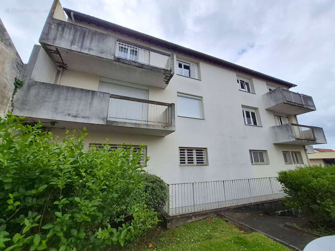 Appartement à FREPILLON