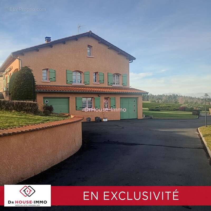 Maison à CRAPONNE-SUR-ARZON