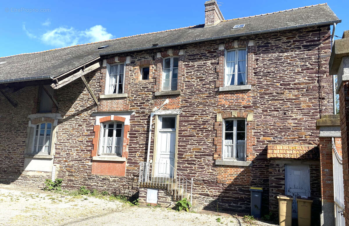 Maison à BRUZ