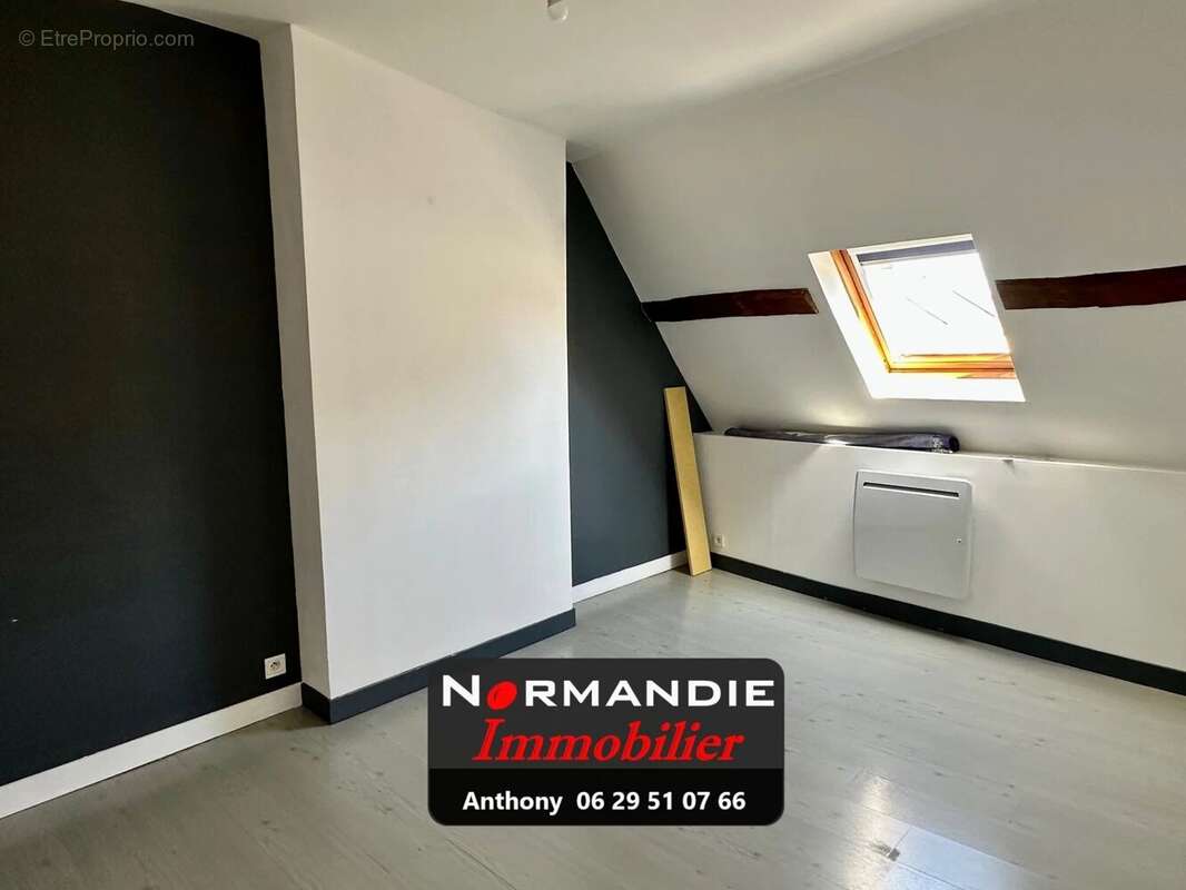 Appartement à LILLEBONNE