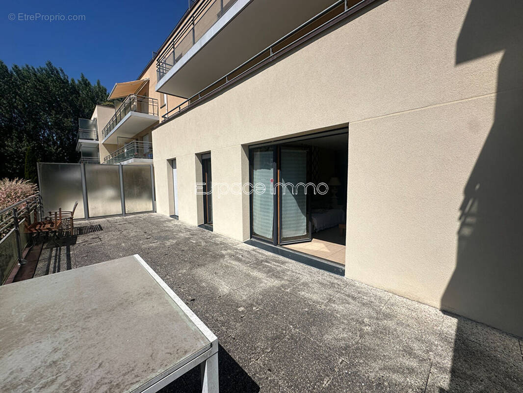 Appartement à MONTVILLE